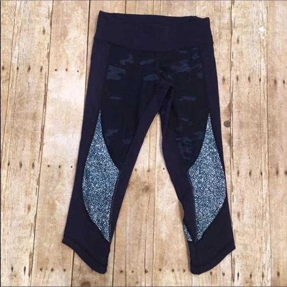 lululemon blue camo sashimi wunder under crop - Picture 6 of 6